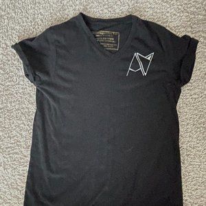 Androgynous Fox V-neck T-shirt, Size S, Black